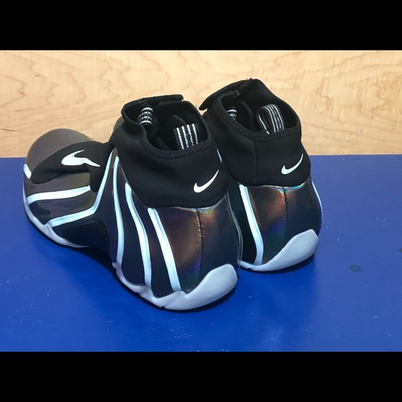 NEW Nike Air Flightposite - Picture 2 of 8